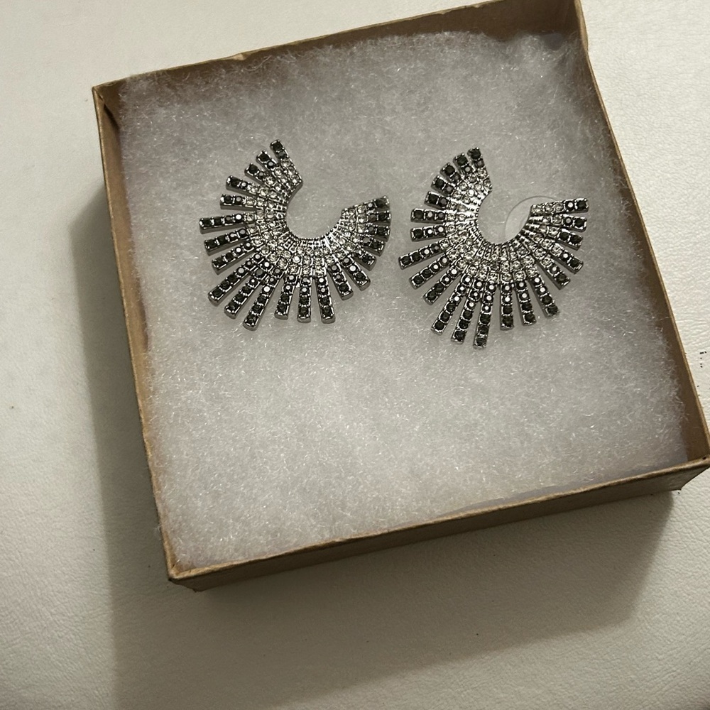 Rhinestone Starburst Earrings